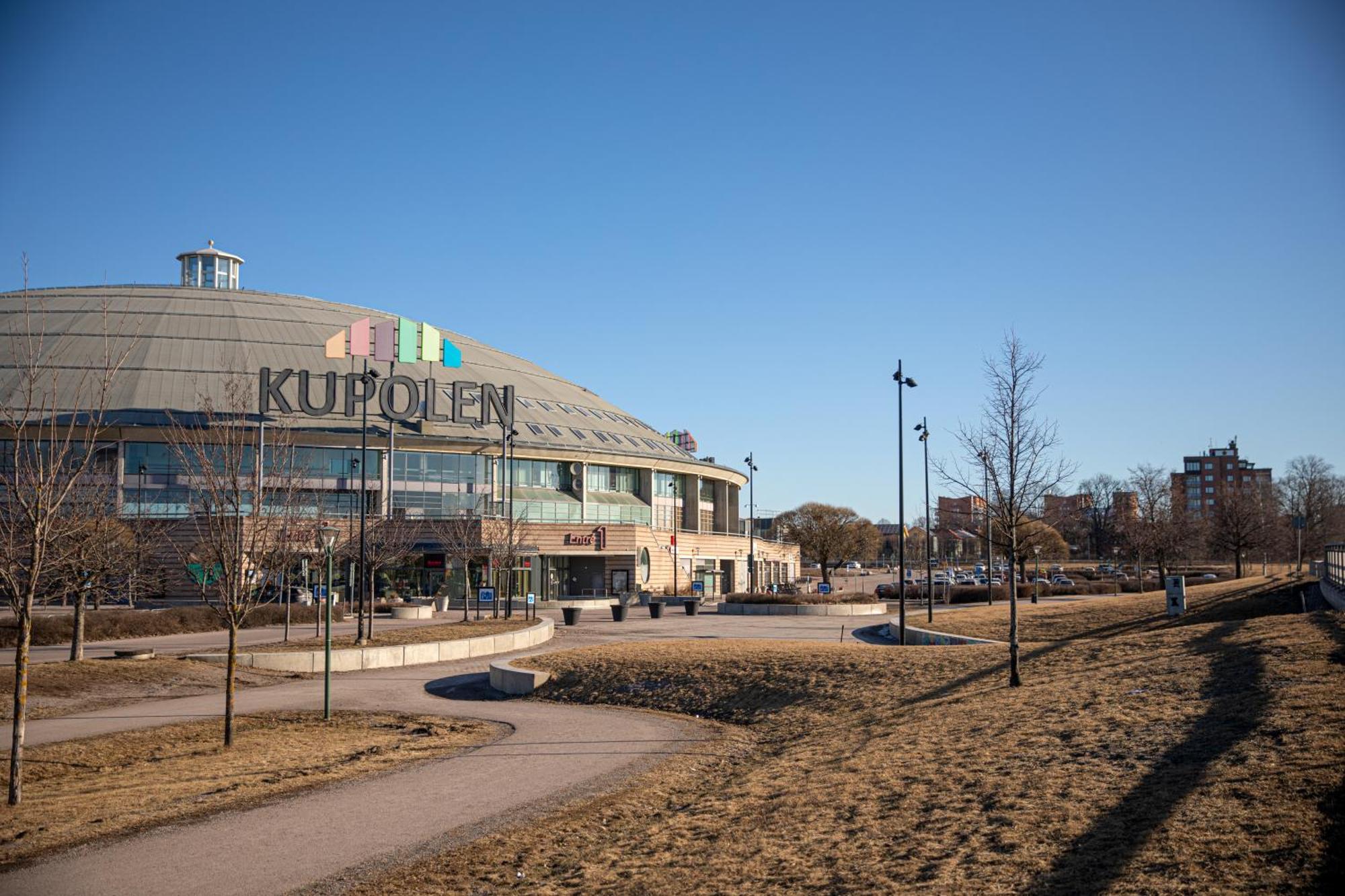 Hotel Kupolen Бурленге Экстерьер фото